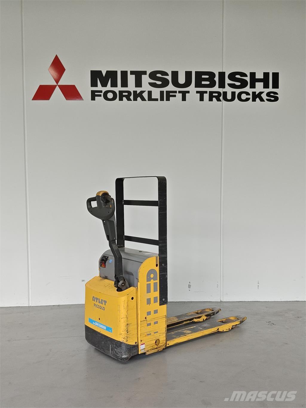 Atlet PLL180 Колички високоповдигачи с теглич