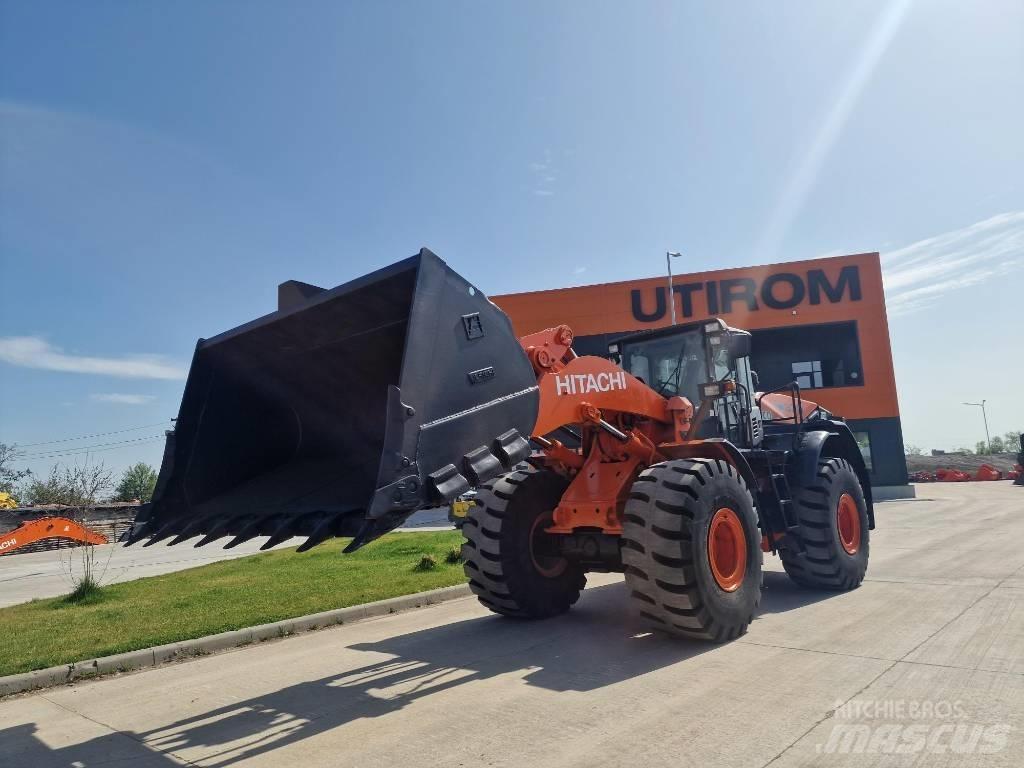 Hitachi ZW330-6 Колесни товарачи