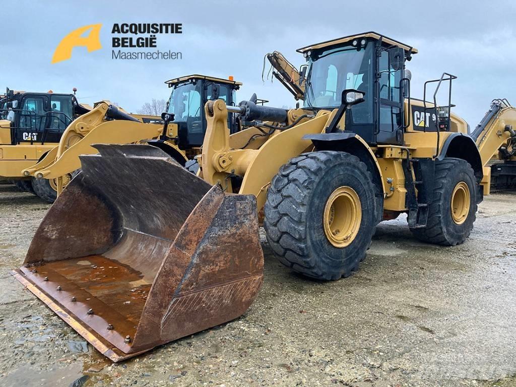 CAT 966M Колесни товарачи