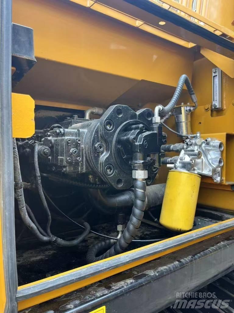 Sany SY215C Верижен екскаватор
