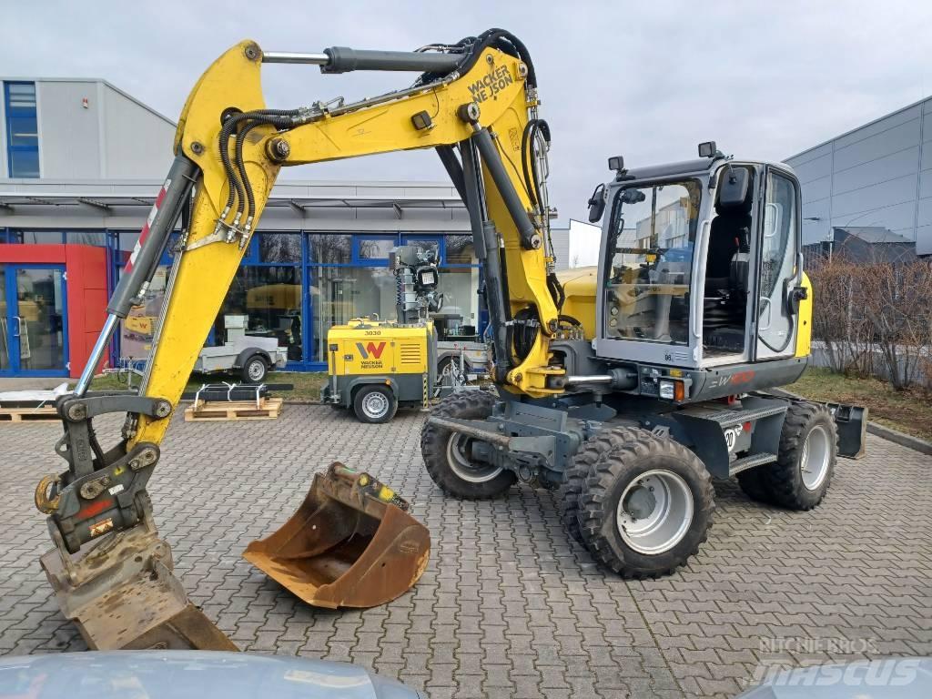 Wacker Neuson EW100 Колесни екскаватори