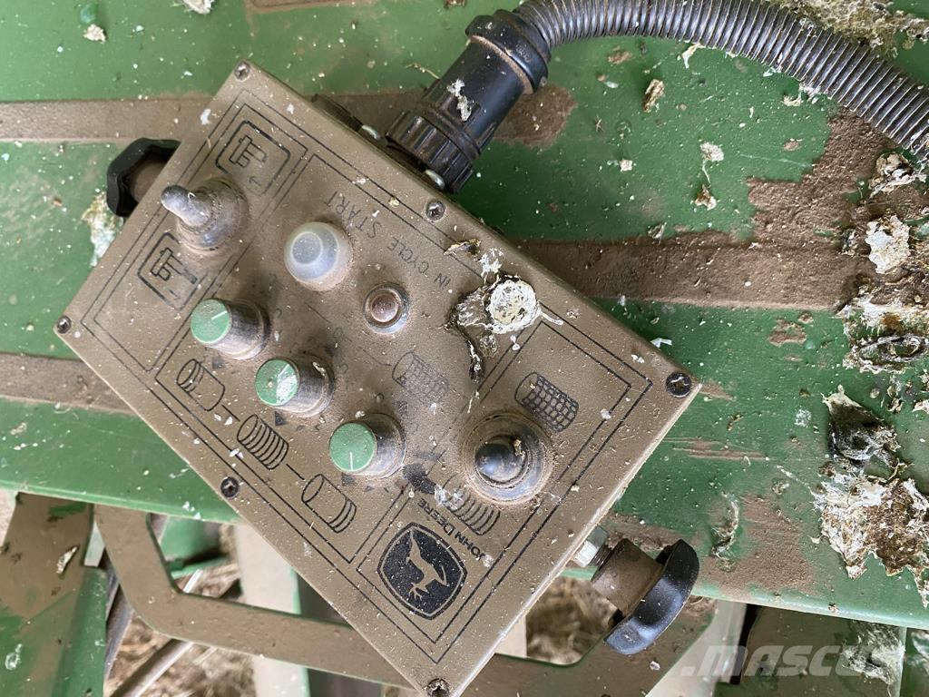 John Deere 623 Сламопреси за кръгли бали
