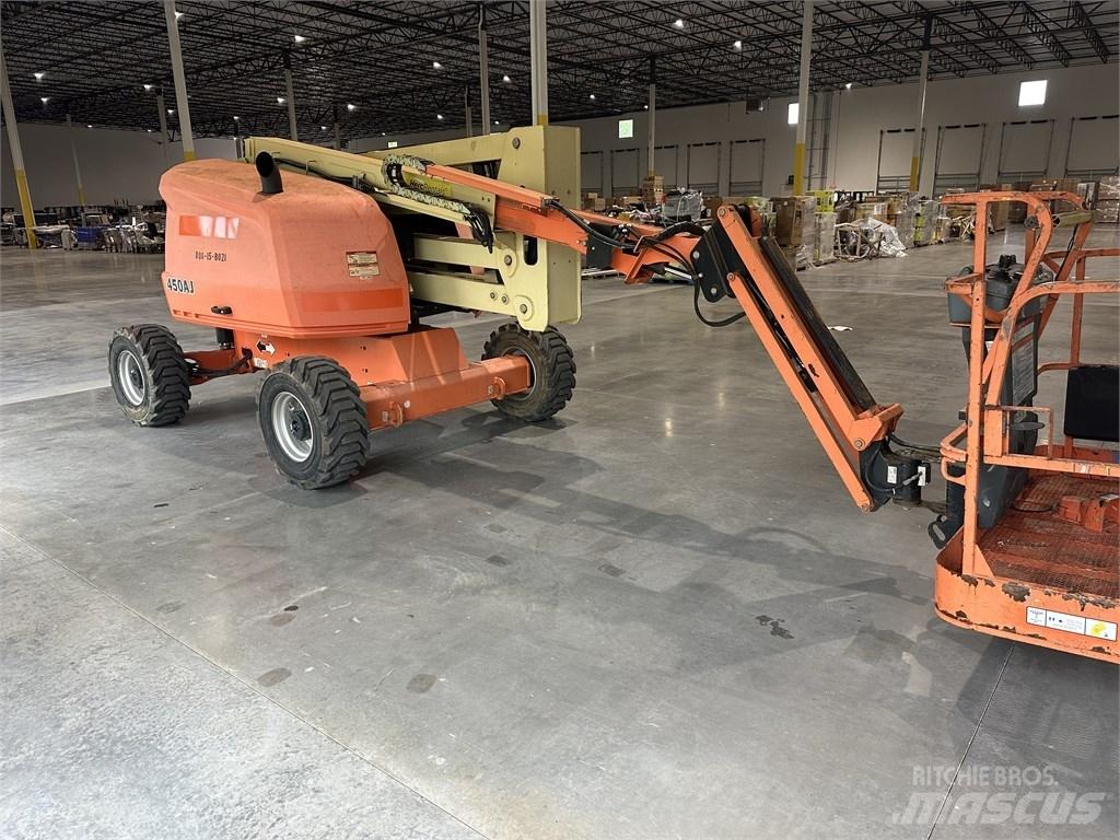JLG 450 AJ Съчленени стрелови подемници