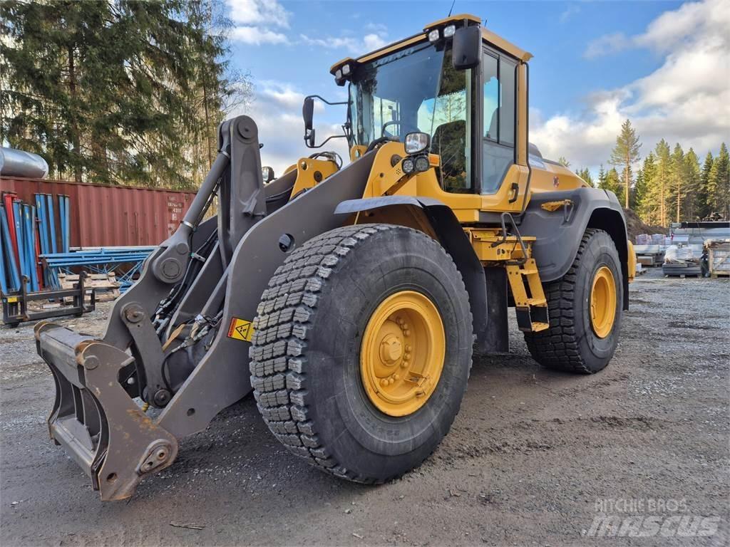 Volvo L110H Колесни товарачи