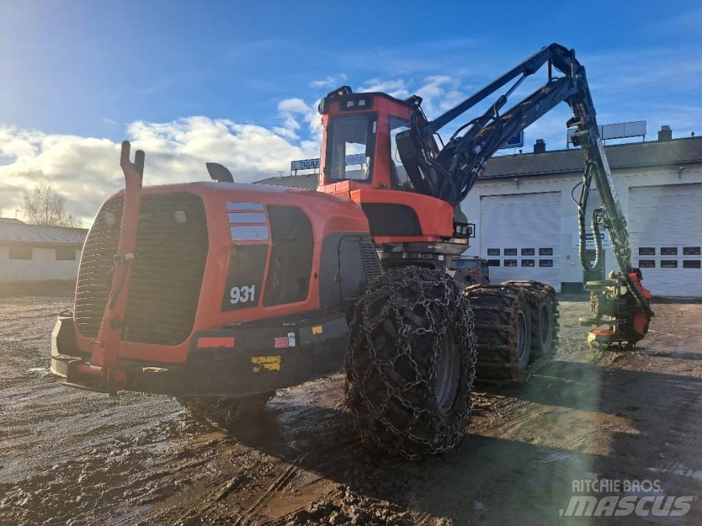 Komatsu 931 Харвестери