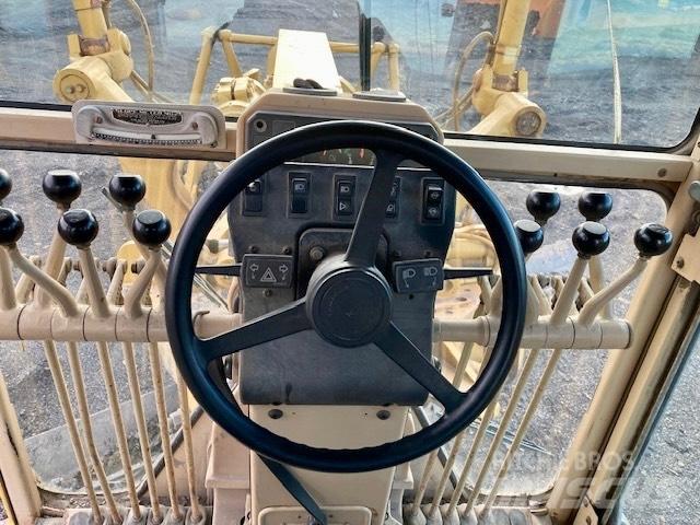 CAT 140 H Грейдери