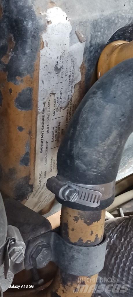 CAT 631 G Скрепери
