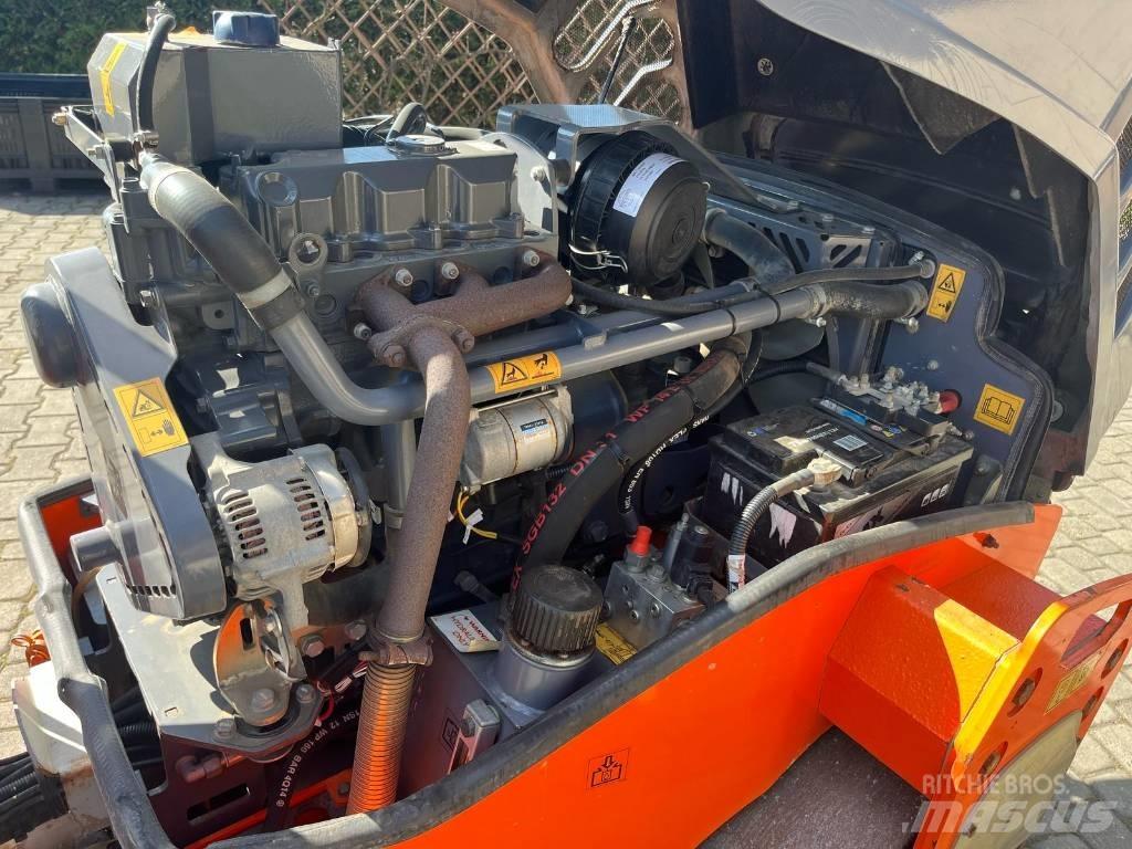 Hamm HD 12 VV Двойни барабанни ролки
