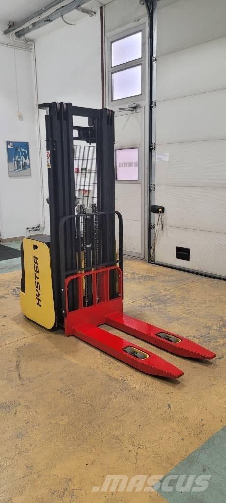 Hyster S 1.4 AC Самоходни товарачи