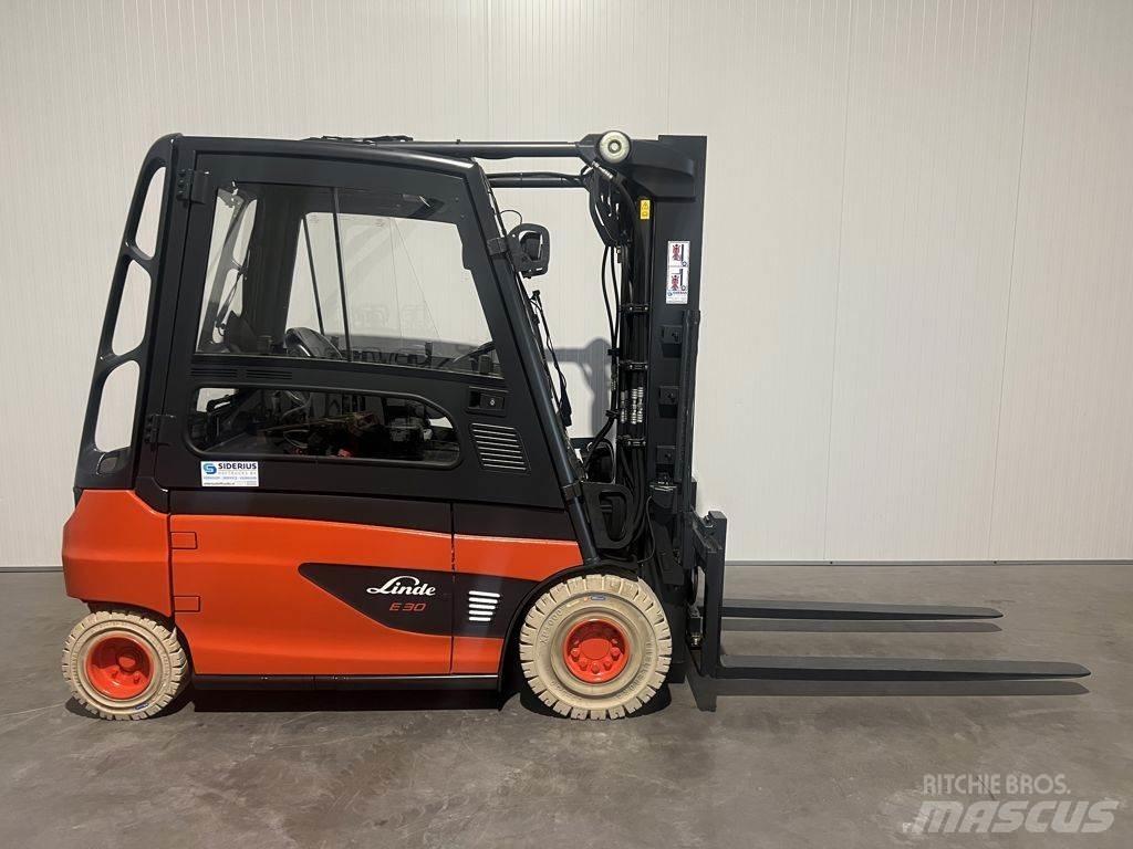 Linde E30L-01 Електрически вилични кари-повдигачи