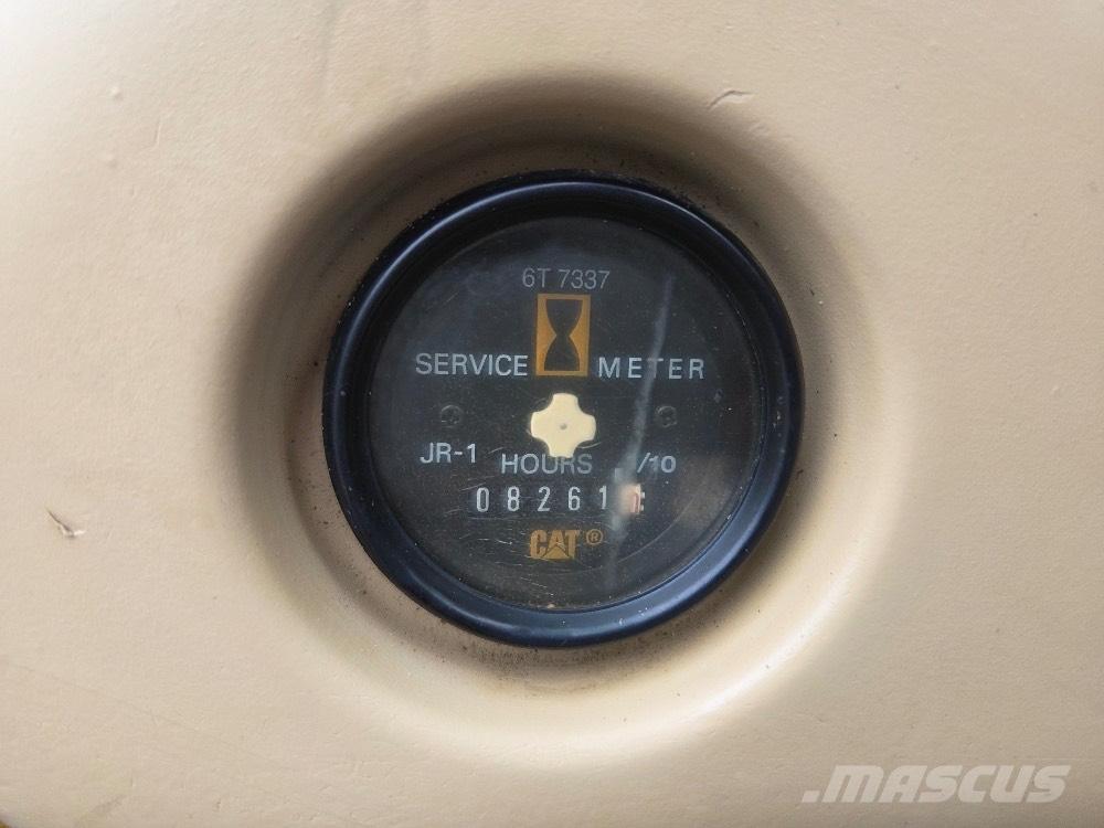 CAT 320BL Верижен екскаватор