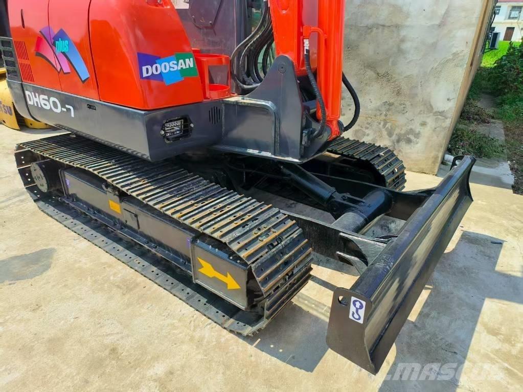 Doosan DH 60 Мини екскаватори < 7 т