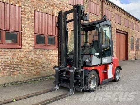 Kalmar DCE 55-6 HM Дизелови камиони