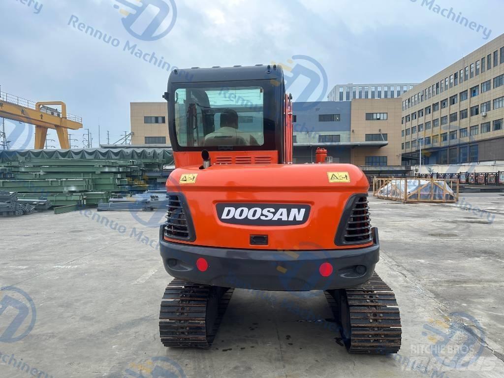 Doosan DX 60 Мини екскаватори < 7 т