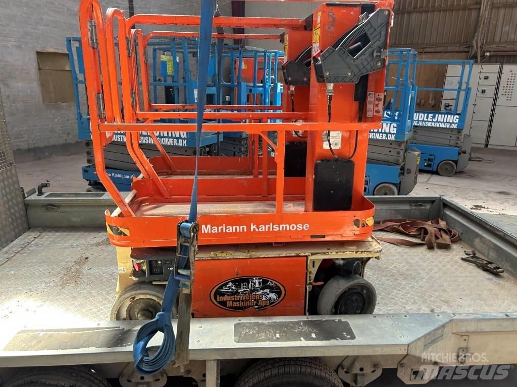 JLG 1230 ES Вертикални мачтови повдигачи
