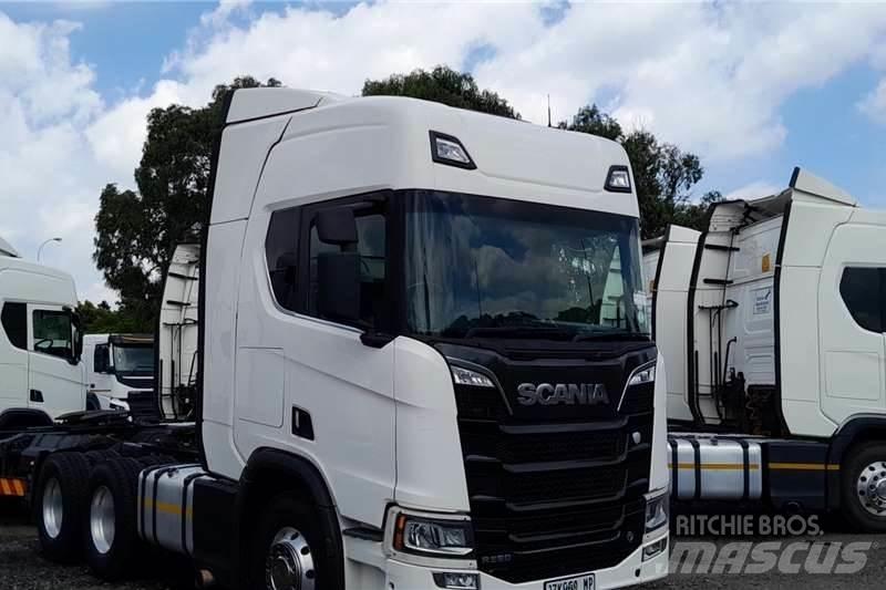 Scania R560 Други