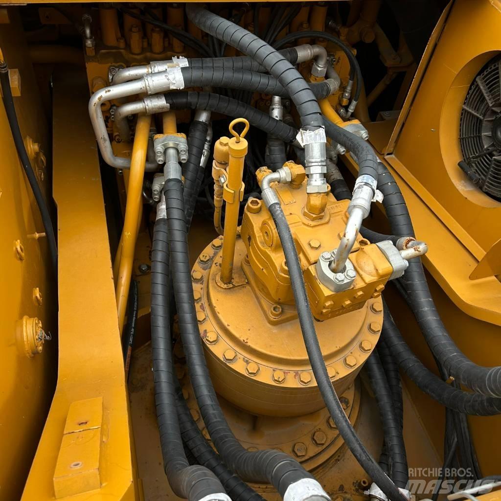 CAT 330D2 Верижен екскаватор