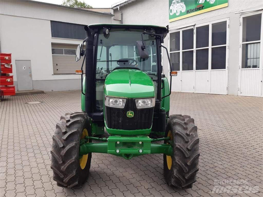 John Deere 5058E Трактори