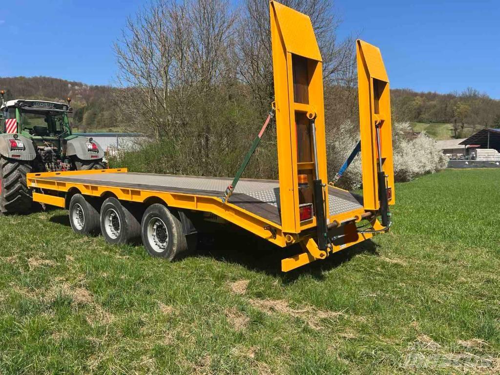 Schmitz AWF 24 Нискотоварачи