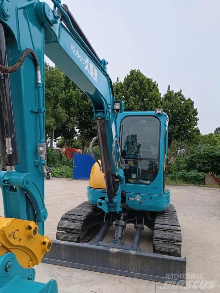 Kubota 155 Верижен екскаватор