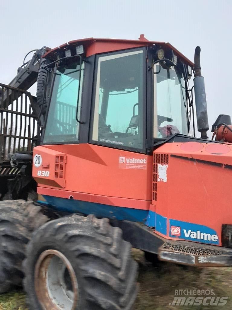 Valmet 830 Форуардери