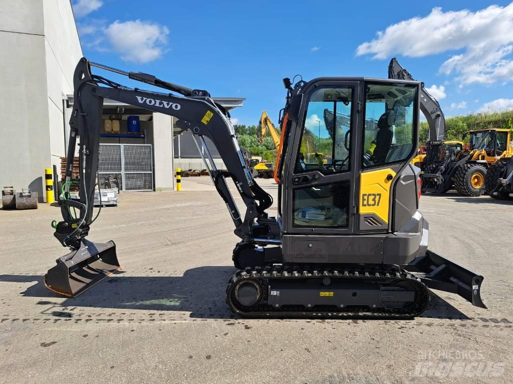 Volvo EC 37 F Мини екскаватори < 7 т