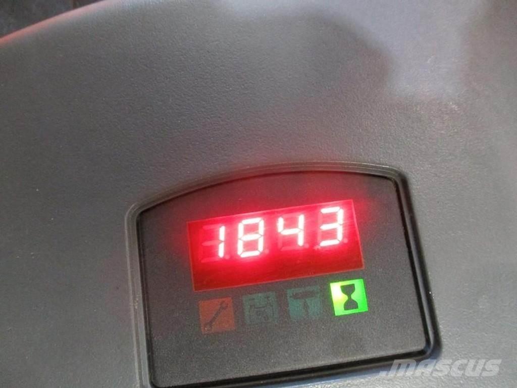 BT SPE120 XRD Транспалетни колички с платформи