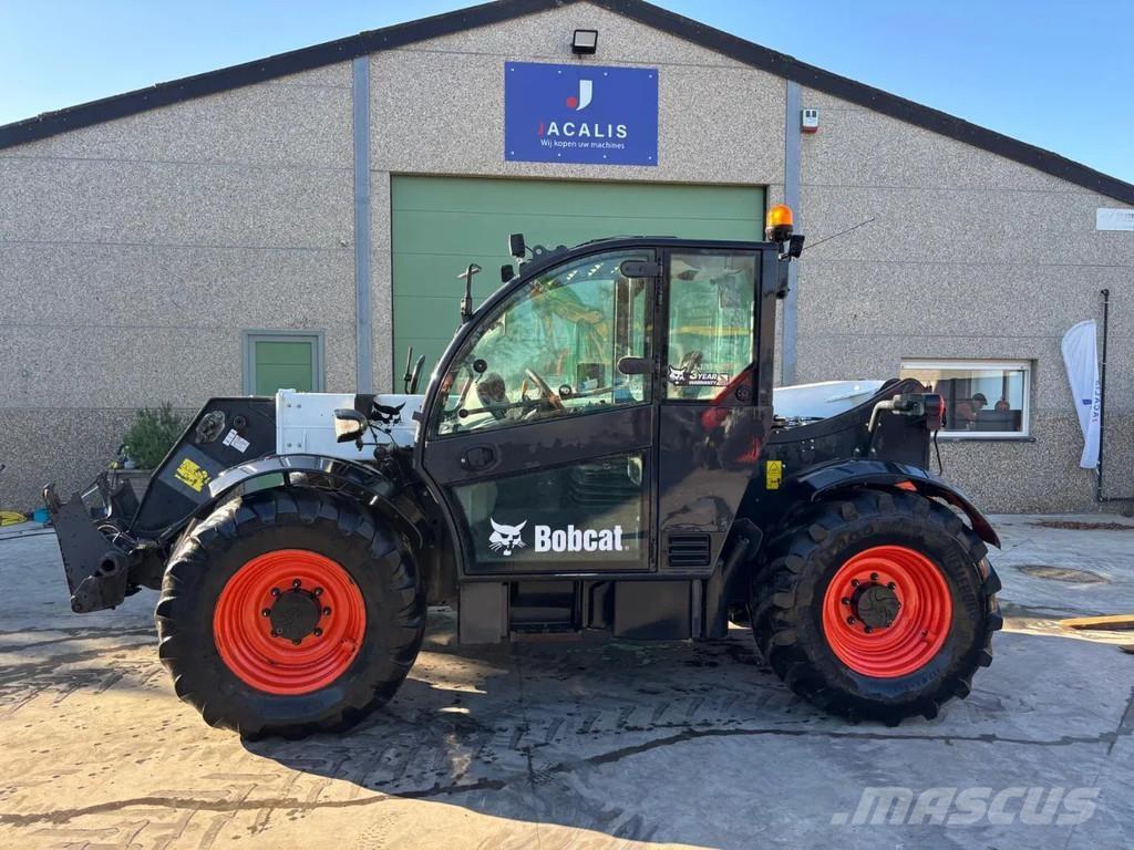 Bobcat TL38.70 HF Телескопични товарачи за селското стопанство