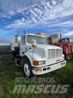 International 4700 Бордови