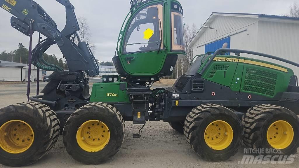 John Deere 1170 G Харвестери