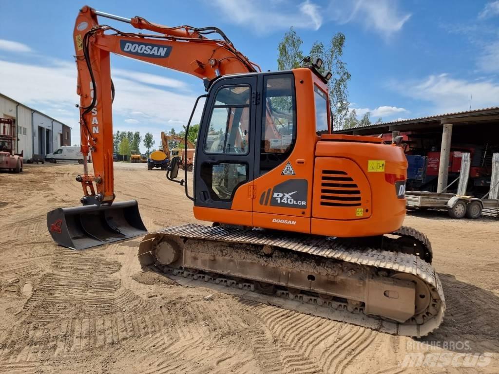 Doosan DX 140 LC-3 Верижен екскаватор