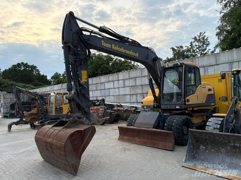 Volvo EW 160 D Колесни екскаватори