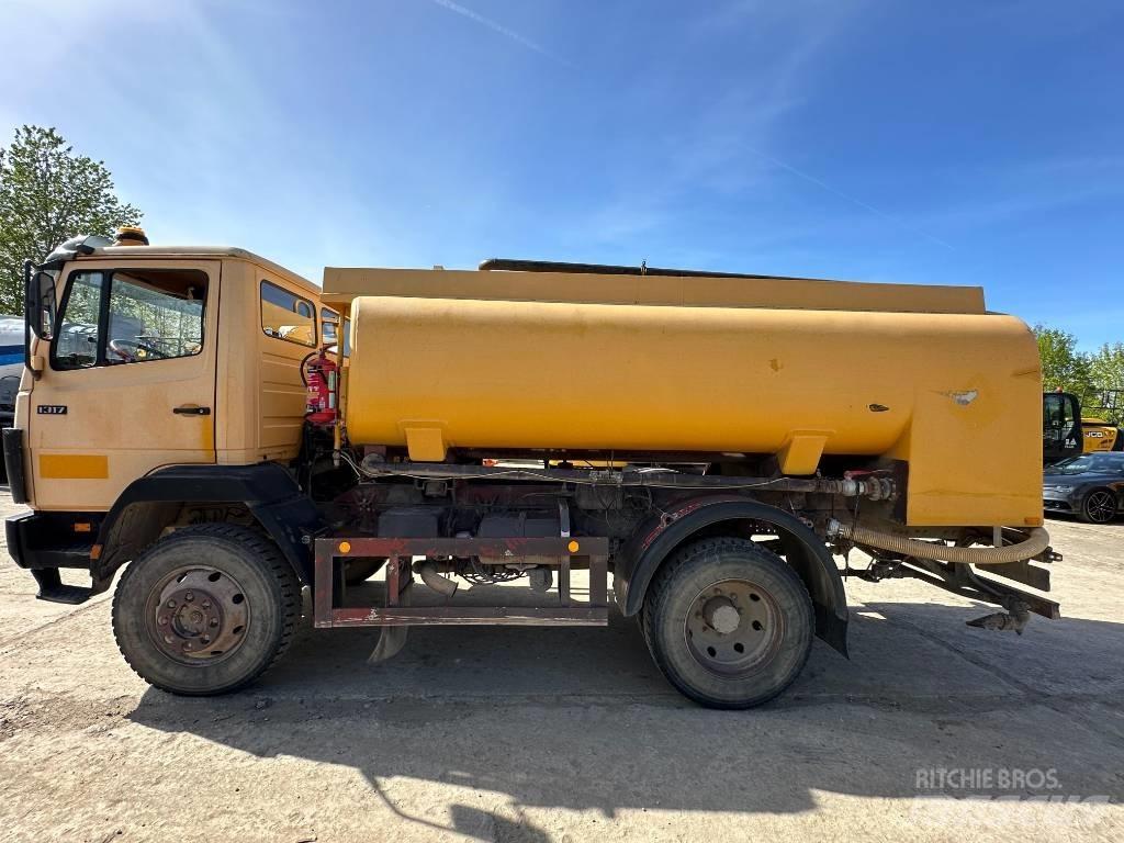 Mercedes-Benz 1317 Цистерна