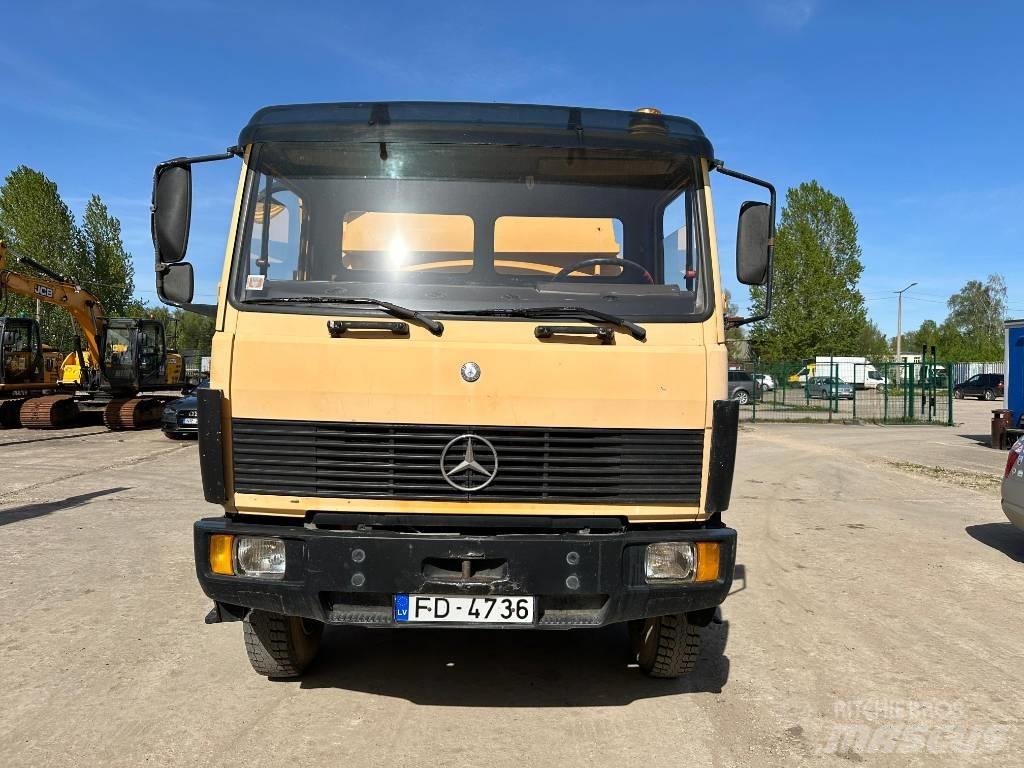 Mercedes-Benz 1317 Цистерна