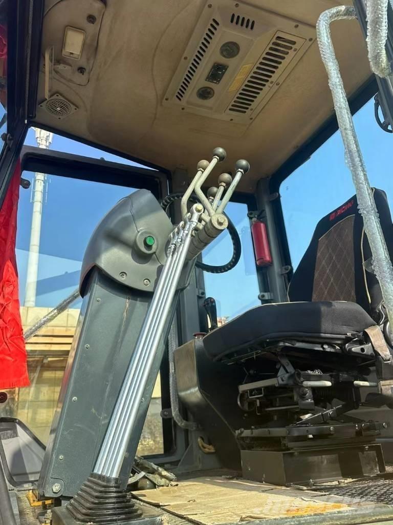 XCMG GR 2153 Грейдери