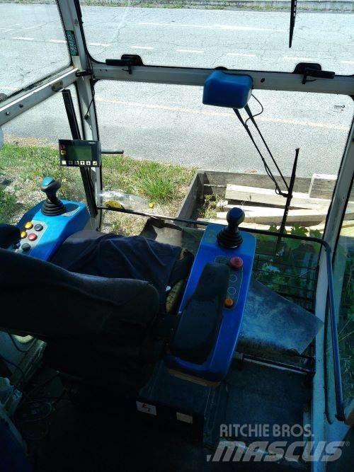 Potain MD 305 B Мачтови кранове
