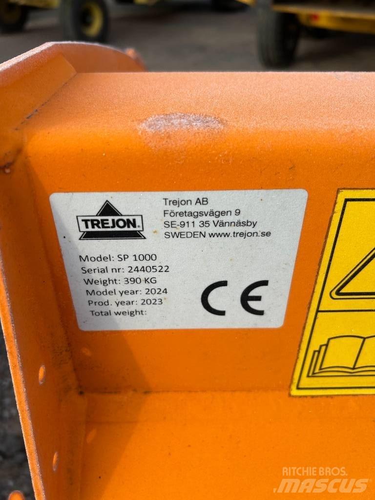 Trejon SP1000 Разстилачки на пясък и сол