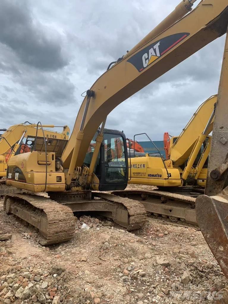 CAT 320 C Верижен екскаватор