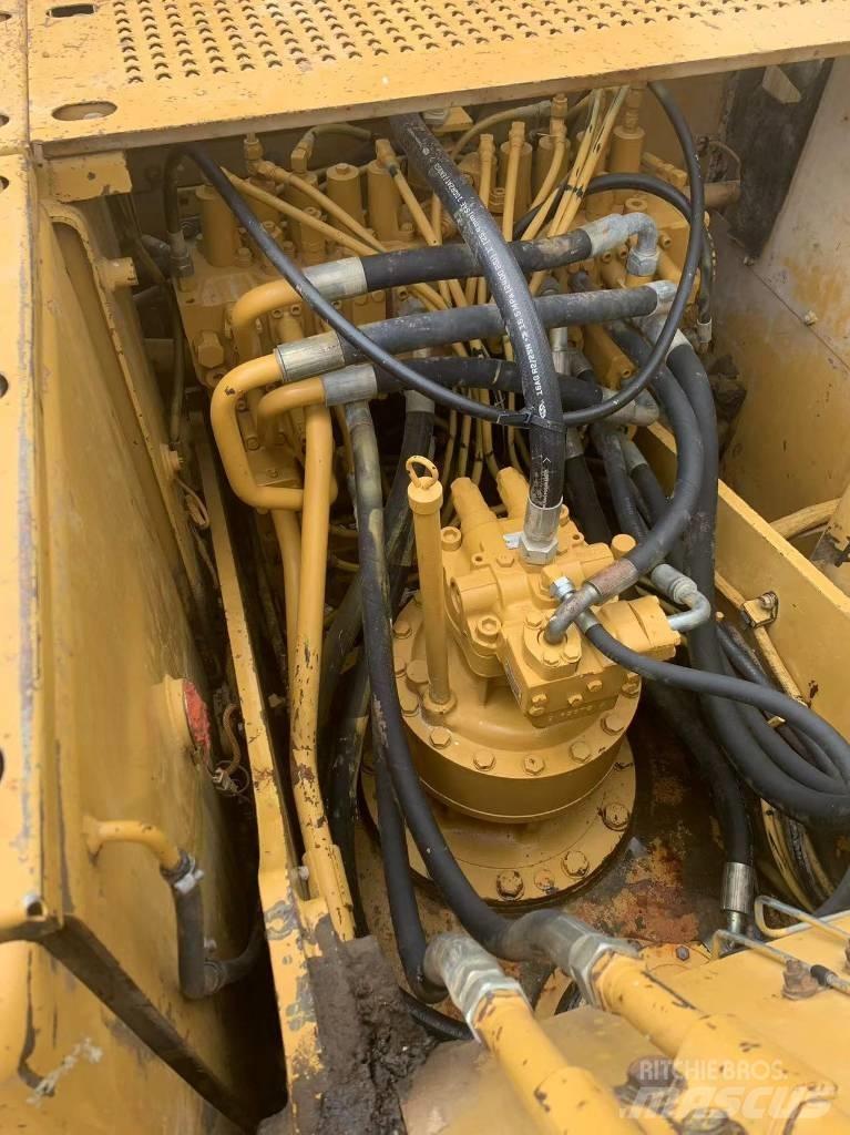 CAT 320 C Верижен екскаватор