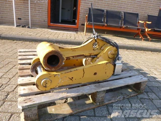 CAT M318/M320/M322 Стрели и рамена
