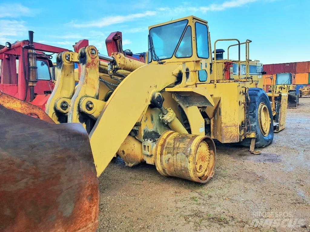 CAT 988 F II Колесни товарачи