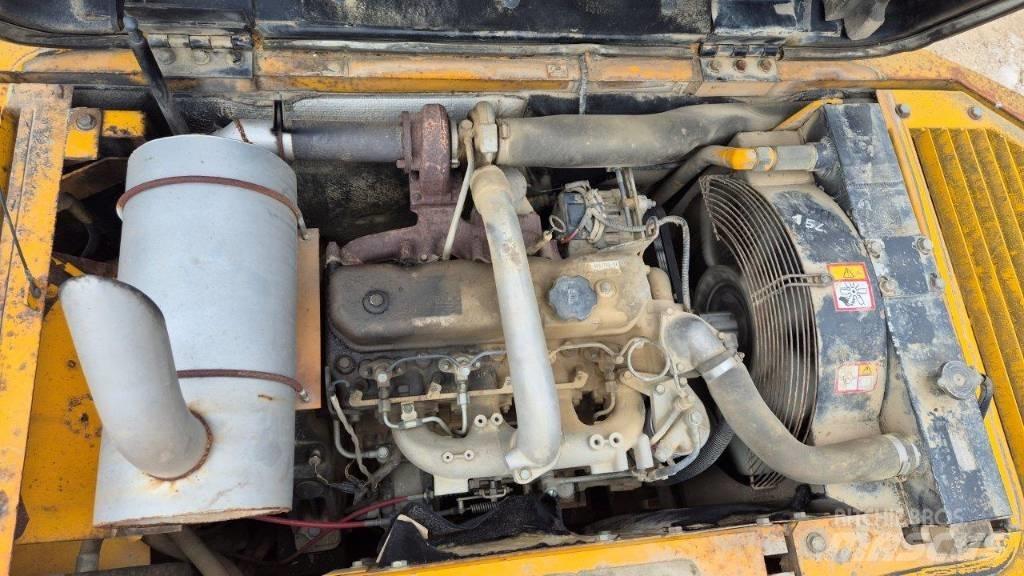 JCB JS 130 W Колесни екскаватори