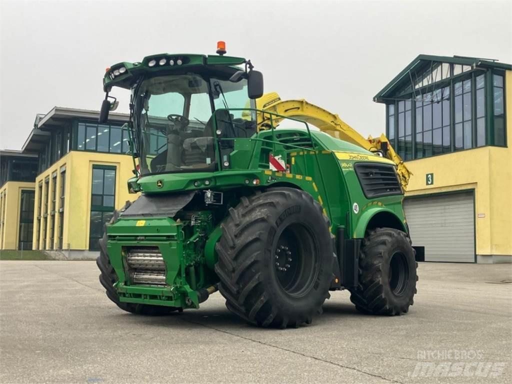 John Deere 9800i Самоходни фуражири