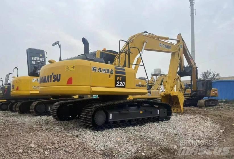 Komatsu 220-8K Верижен екскаватор