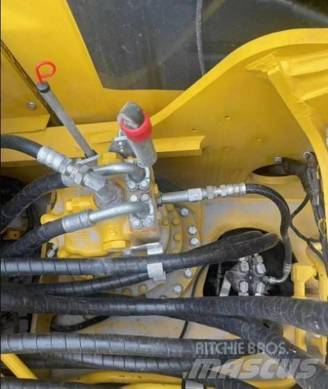 Komatsu 220-8K Верижен екскаватор