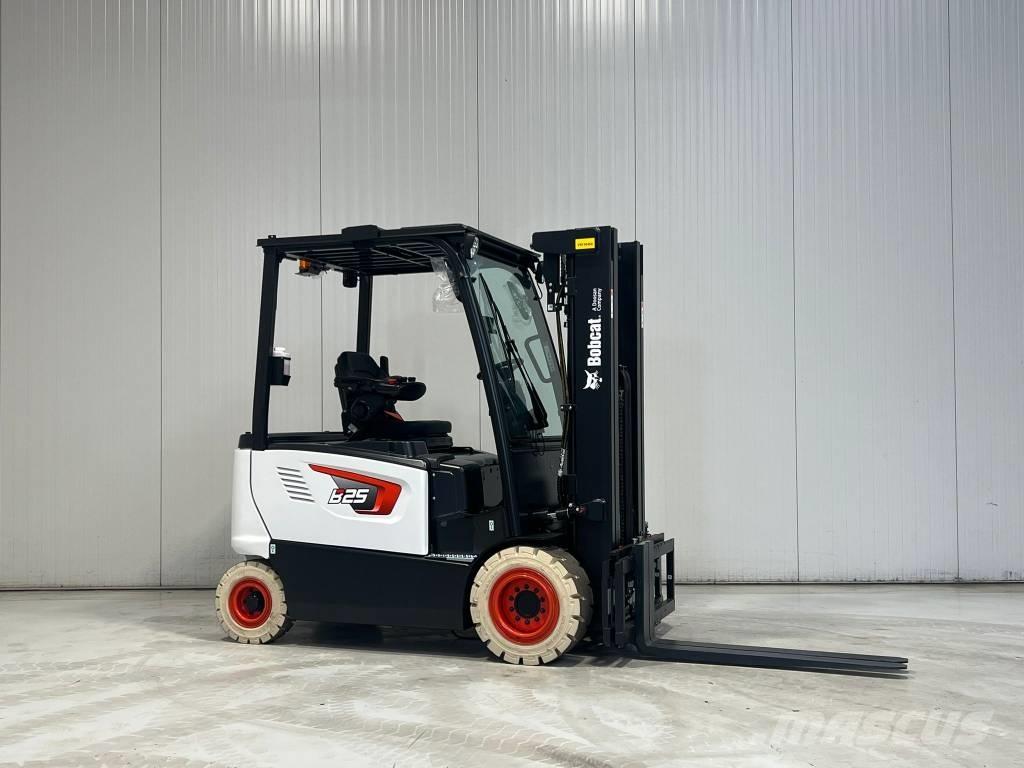 Bobcat B25X-7 PLUS Електрически вилични кари-повдигачи
