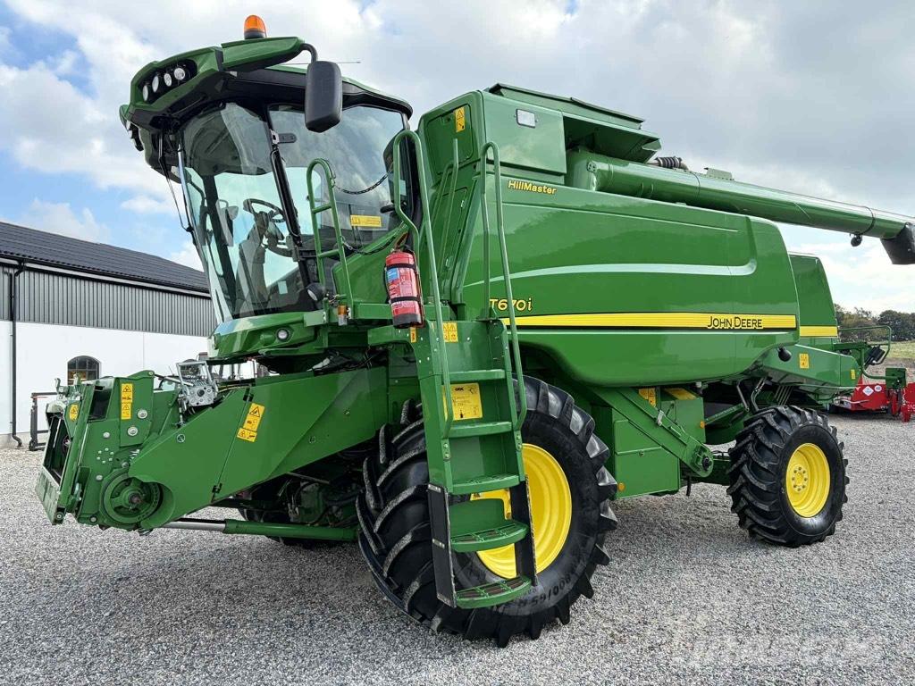 John Deere T 670 i Комбайни