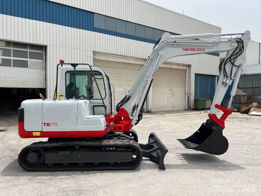Takeuchi TB175 Средни екскаватори 7т - 12т