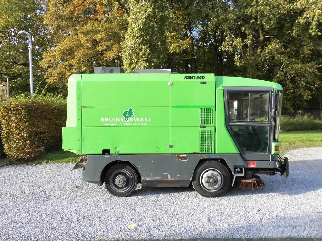Ravo 540 Автоматични метачки с четки