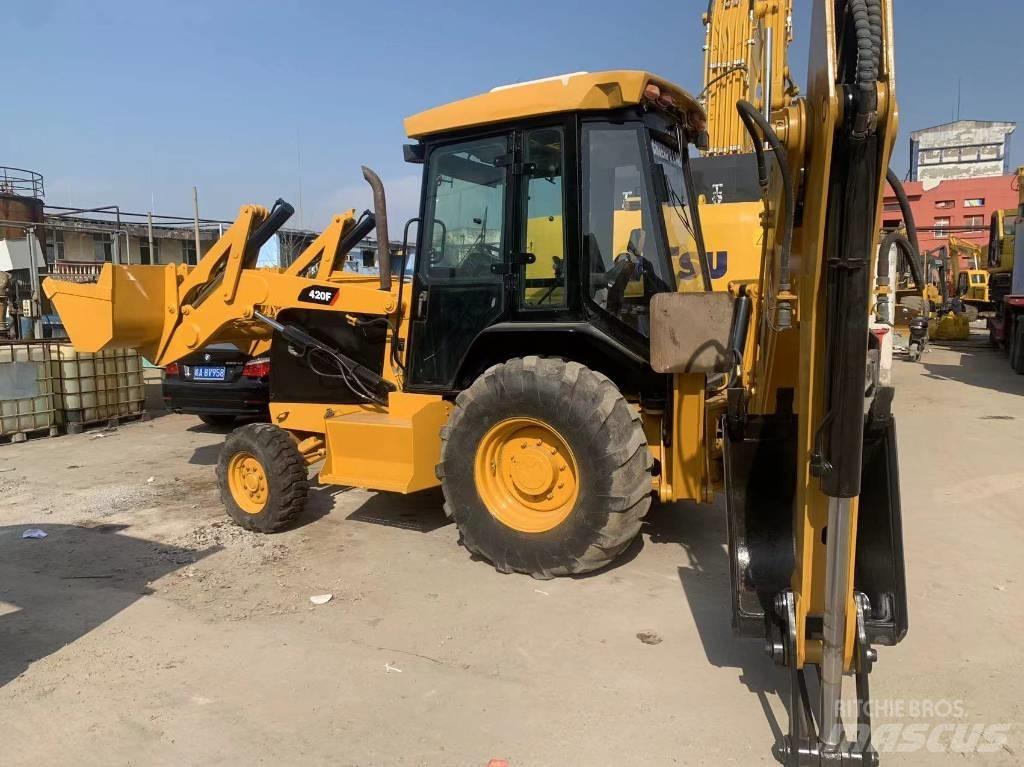 CAT 420 F Товарач със заден ексватор